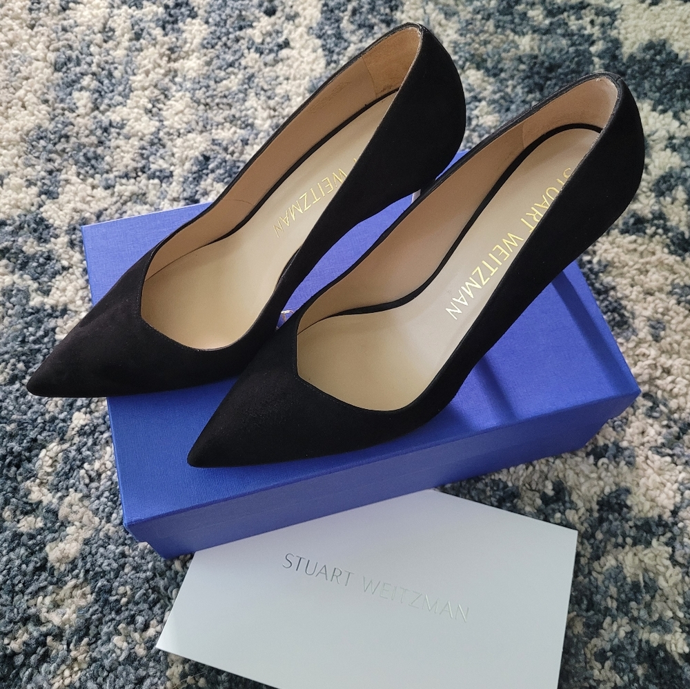 Brand New - Stuart Weitzman 95mm Black Suede Pumps (runs small, more like 8.5) - Picture 2 of 11